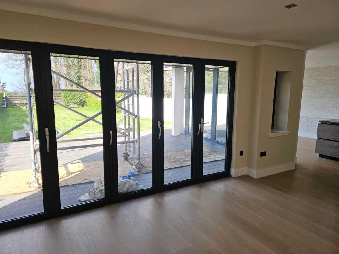 British Villa interior framing the garden